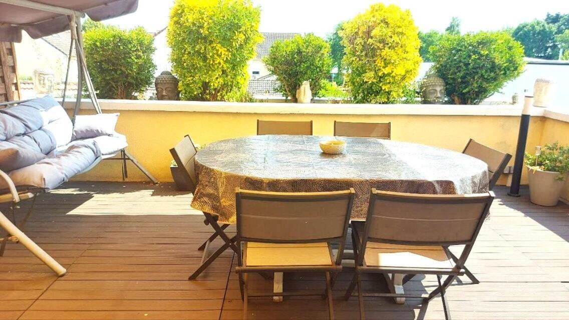 Appartement Familial Pour 6 Adultes Et 5 Enfants A 10 Min De Disney Байи-Роменвилье Экстерьер фото